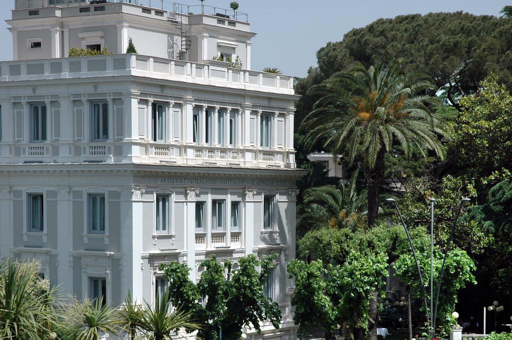 Hotel Flora Frascati Exteriör bild